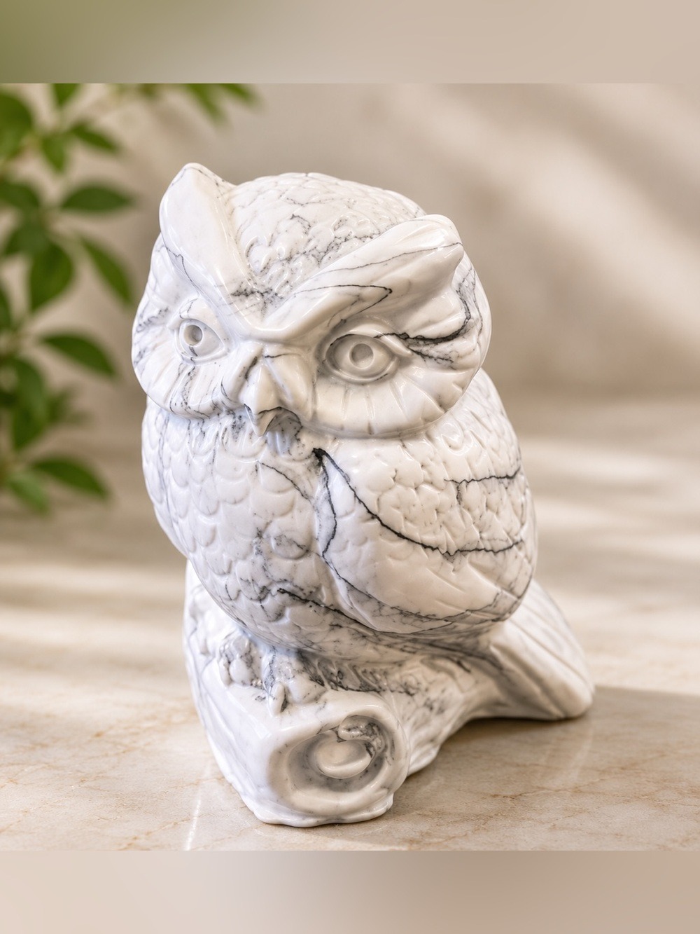 🦉 Hand-Carved Howlite Owl Figurine • Symbol of Wisdom • Intuition & Peace Statue